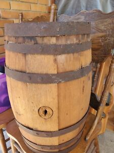 Antique Wooden Barrel Metal Bands 22 Inch Tall Closed Both Ends Wt All Plugs