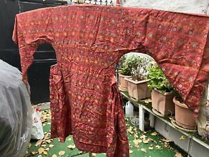 Chinese The Early 19th Century Red Silk Robe With Old Design