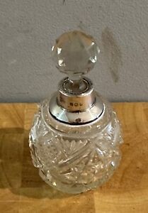 Antique Silver Topped Cut Glass Perfume Scent Bottle Hallmarked London