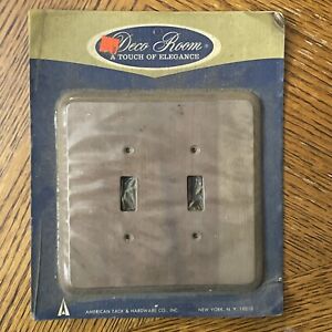 American Tack Hardware Walnut Double Switch Plate Deco Room Nos