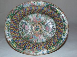 Large Antique Chinese Export Famille Rose Medallion Porcelain Chestnut Bowl