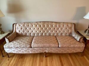 Vintage 1967 French Provincial Sofa With Damask Pattern