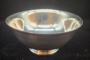 Wilcox International Silver Co Silver Plated Footed Serving Bowl 8 