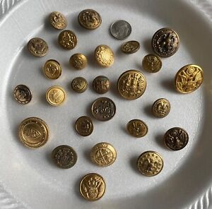 Lot Of Antique And Vintage Metal Military And Armorial Buttons Uniform Crest