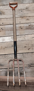 Vintage 4 Prong 41 Inch Red Handled Farm Pitch Fork