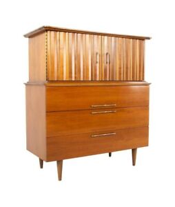 United Style Young Manufacturing Mid Century Walnut And Brass Gentleman S Chest