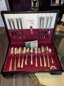 Holmes Edwards May Queen Silverplate Flatware 60pc In Original Wood Chest