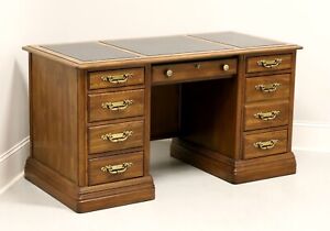 Jasper Cabinet Americana Oak Leather Top Traditional Executive Desk