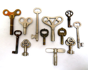 Lot Of 12 Vintage Antique Iron Brass Estate Skeleton Keys