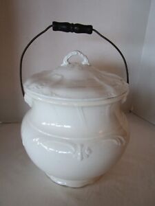 Penna Porcelain Embossed Chamber Pot Slop Lid Bail Wire Handle Wood Grip 1900 S