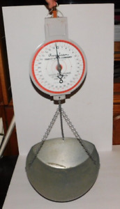 Neat Vintage American Family Scale Co Chicago 60 Pound Hanging Scale With Basket