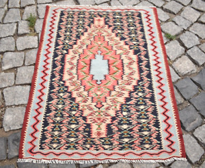 Senneh Rug 27 X 35 Caucasian Oriental Senneh Wool Kilim Small Area Rug