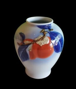 Vintage Japan Fukugawa Arita Porcelain Persimmon Urn Vase Feng Shui