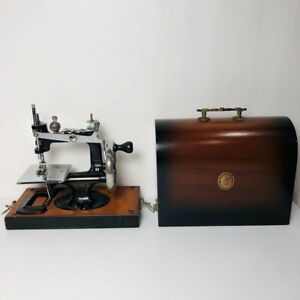 Antique Singer Toy Sewing Machine Made In U S A Used Rare From Japan W Case