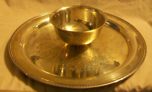 Oneida Wm A Rogers Silverplate Serving Tray With Bowl
