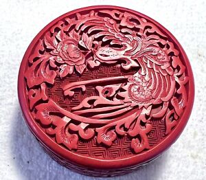 Vintage Chinese Carved Floral Cinnabar Lacquer Round Trinket Box Red 3 Enamel