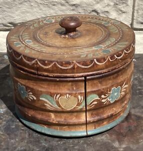 Primitive Antique Wooden Round Box Covered Hand Made Painted Trinket Sewing