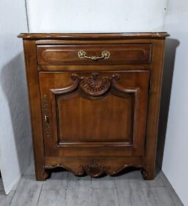 Vintage Bernhardt French Country Louis Xv Server Buffet Cabinet Nightstand B