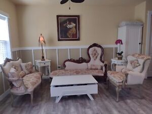 Beautiful Antique Recamier Love Seat And Chair