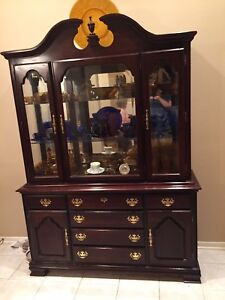 Vtg Wood China Cabinet French Country Hutch Dining Room Cupboard Lighted 