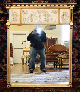 Gorgeous Neoclassical Friedman Brothers Gold Gilt Wood Mirror