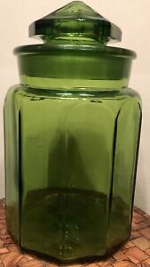 Exquisite Glass Antique Apothecary Medicine Jar Lid Green L E Smith Glass Co 