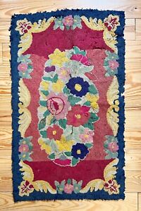 Antique 19th Century American Hand Hooked Floral Folk Art Rug