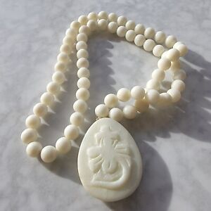 Vintage Carved Chinese White Jade Pendant Bead Necklace 137g