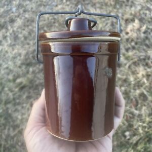 Brown Primitive Vintage Cheese Jar Crock Locking Lid Wisconsin Milk Blt11h3s