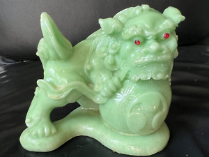 Old Vintage Chinese Green Jade Jadeite Glass Foo Dog Figure W Red Eyes 6 X 5 