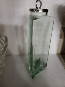 Vtg Green Glass Storage Apothecary Pantry Jar W Metal Lid 10 75 Tx3 75w Dr40 