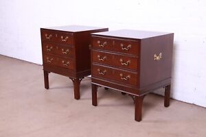 Henredon Chinese Chippendale Carved Mahogany 3 Drawer Nightstands Refinished
