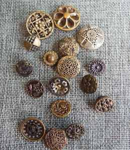 Lot Of Vintage Twinkle Buttons 217 B