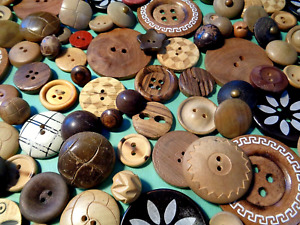 Large 1 2 Pound Lot Of Vintage Wood Buttons Various Sizes