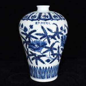 Beautiful Chinese Hand Painting Blue White Porcelain Autumn Sunflower Mei Vase