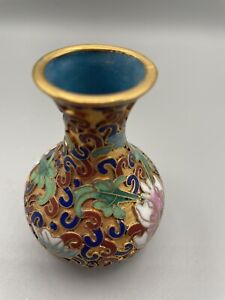 Vintage Chinese Mini Gold Metal Enamel High Relief Cloisonne Vase