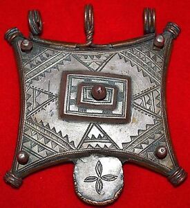Antique African Tuareg Tcherot Amulet Tribal Pendant Collected In Niger Africa