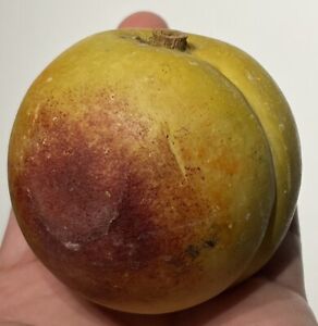 Exceptional Vintage Italian Alabaster Stone Fruit Yellow Peach Alabaster Peach