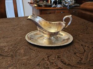 Vintage Silverplate Gravy Sauce Boat With Attached Plate Tray Floral Serving 