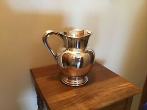 Nice Silverplate Vintage Reed And Barton 2 Qt Pitcher