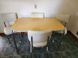 Vintage Mcm 1950s 60s Yellow Formica Table And Chairs With Extra Backs Seats