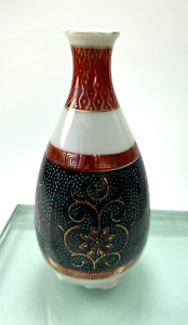 Japanese Kutani Tokkuri Sake Bottle Porcelain Circa 1960s Hand Painted 8oz B31