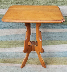 Small Antique Eastlake Style Parlor Side End Table