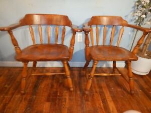 Pair Cushman Colonial Creations Chairs 5941 Dining Arm Captain Chairs Rock Maple