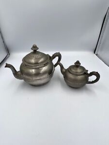 Rochester Stamping Works Silverplate Teapot Tea Pot Tea Kettles Set Of 2 