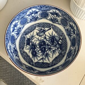 Chinese Blue And White Porcelain Flower And Bird Bowl