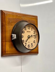 Mocha Brown Paint Coating Antique Style Seiko Quartz Wall Clock Made In Japan