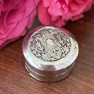 Vintage Silver Pill Box Continental Europe 1 25 W