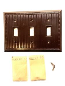 Vintage Art Deco Bakelite Brown 3 Gang Switch Plate Nos Made In Usa 