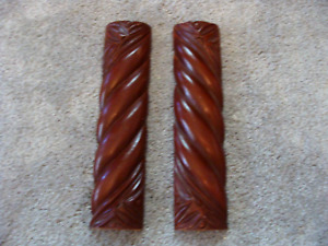 11 5 Pair Of Vintage Solid Hardwood Pillars Columns Balusters Mahogany Finish
